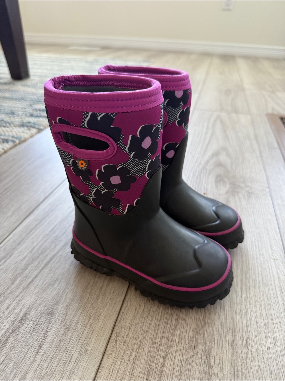 Bogs Girls Classic Petal Black Multi Boots Black and Purple Size 9